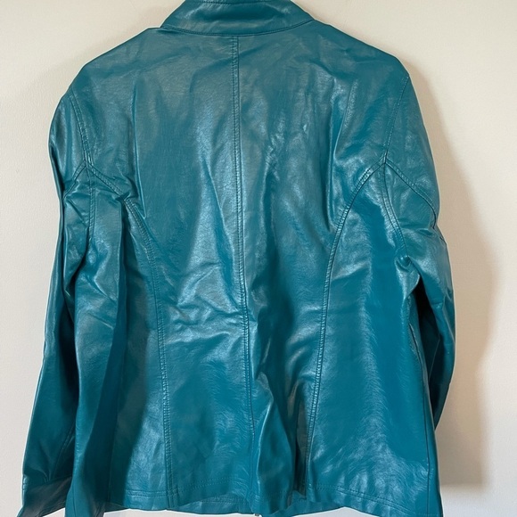 CJ Banks teal jacket in pleather type material in a size 1X - Picture 9 of 13